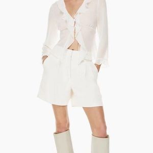 Effortless shorts from Aritzia